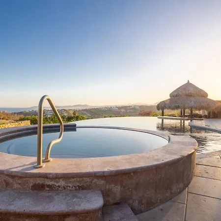 3Bd Golf Front Beach Club And Hot Tub In Plc